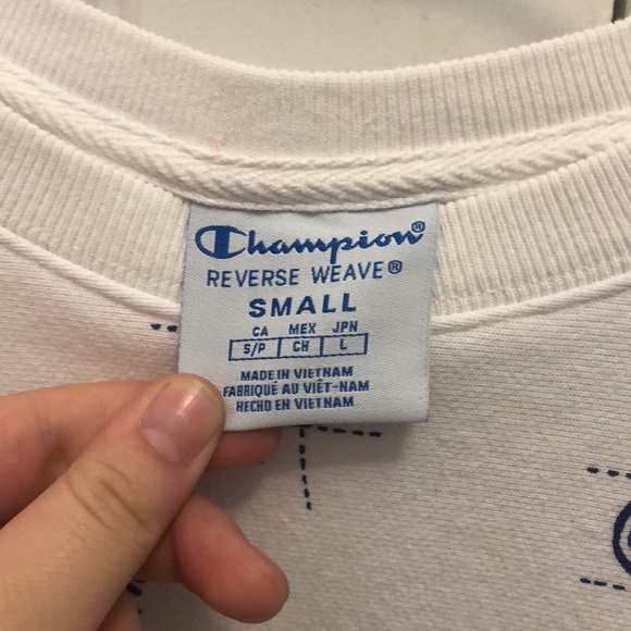 Champion crewneck - Picture 2 of 2
